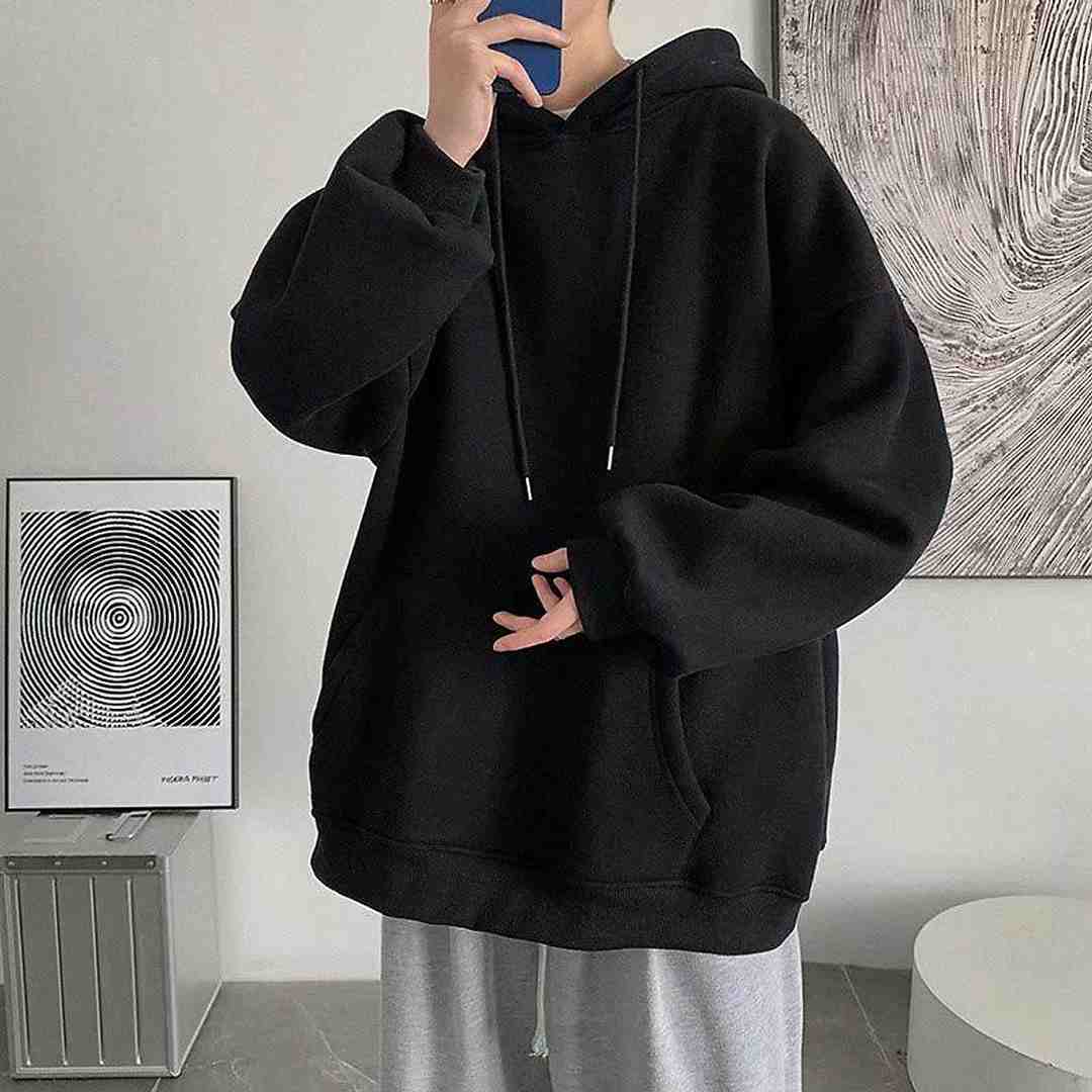 Áo khoác hoodie cổ điển vẫn nhận được sự ưa chuộng